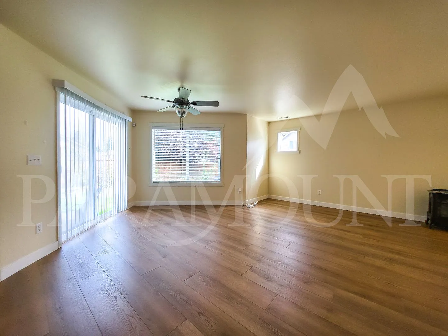Spacious 4-Bedroom House in Port Orchard! — Photo 3
