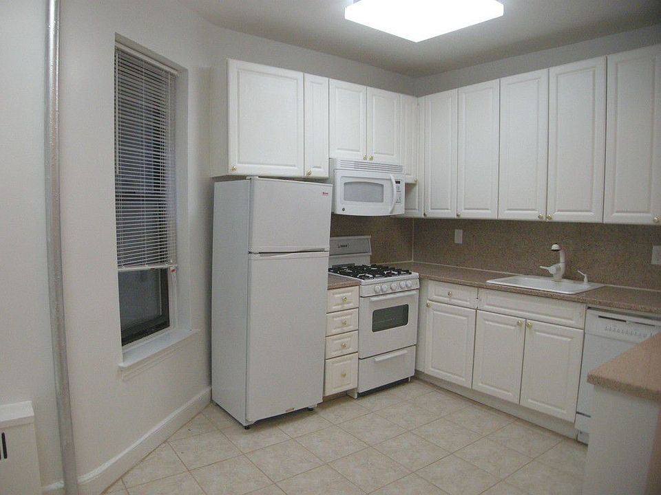 1st image of 428 E 83rd St APT 4F