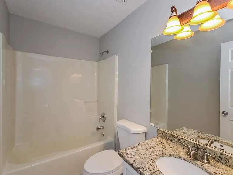 758 Kilkenny Cir — Photo 12