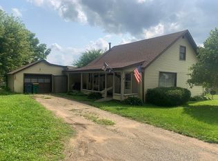 4 Taylor Rd, Mount Vernon, OH 43050
