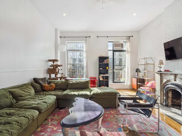 212 East 11th Street image 3 of 8