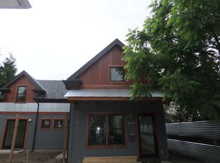 3716 NE 12th Ave UNIT B, Portland, OR 97212