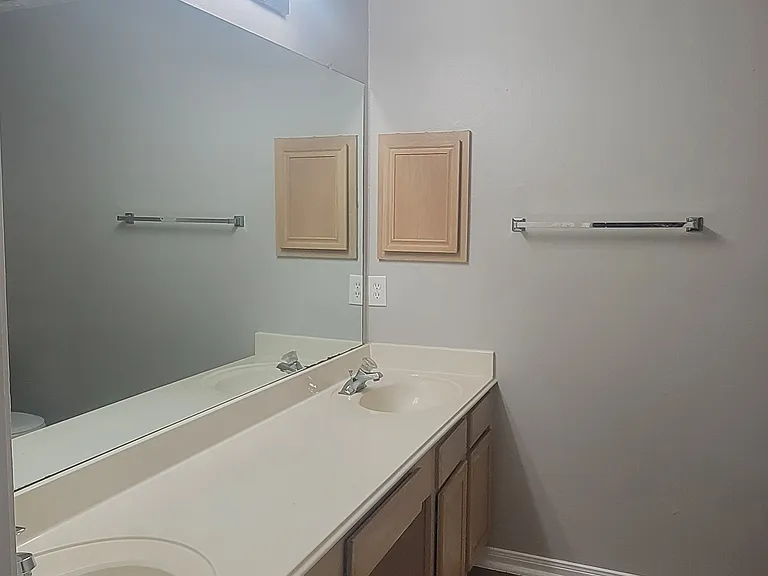 21051 Carmel Valley Dr — Photo 9