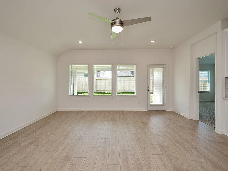 3410 Hopper Knoll Ln — Photo 3