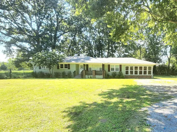 2111 Old Huntsville Hwy NW, Arab, AL 35016