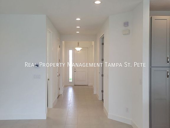 3rd image of 4905 Sienna Isles Ave