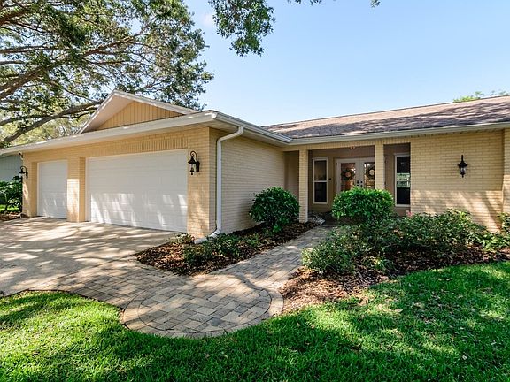 3rd image of 3278 Masters Dr