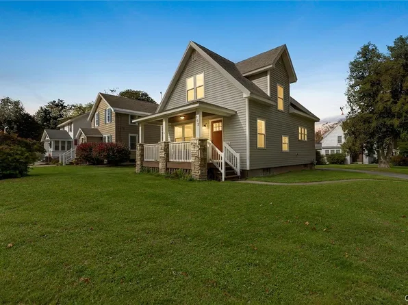 302 Phillips St, Fulton, NY 13069