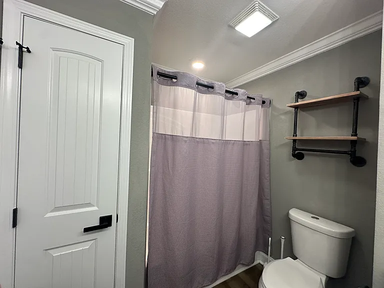 5823 Old Niles Ferry Pike — Photo 10