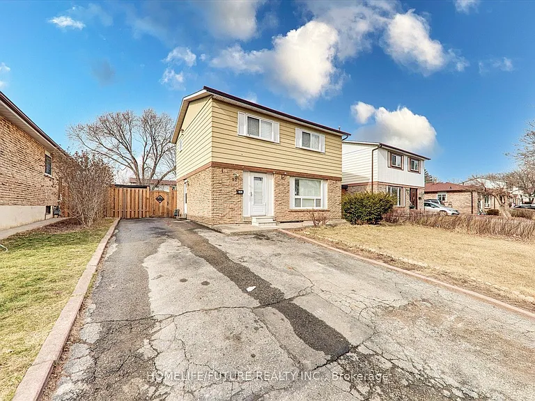 97 Dunsfold Dr #BASEMENT — Photo 4