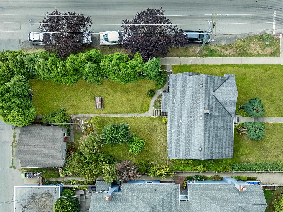 1st image of 96 W 16th Ave