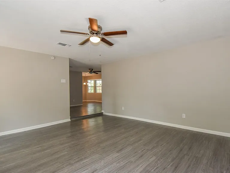 11719 Murr Way — Photo 4