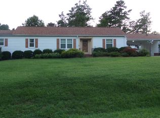 4804 Rehobeth Church Rd, Greensboro, NC 27406