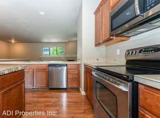 20718 SW Sister Ln, Beaverton, OR 97003