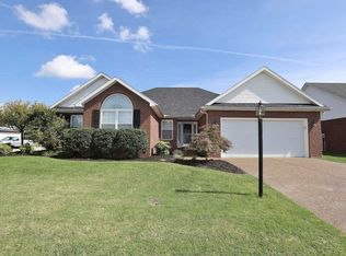 4590 Miranda Dr, Newburgh, IN 47630