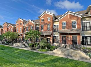 1122 Reserve Way, Indianapolis, IN 46220