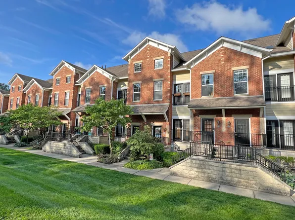 1122 Reserve Way, Indianapolis, IN 46220