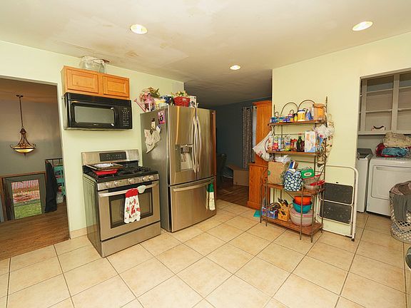 4th image of 534 Bobby Ln