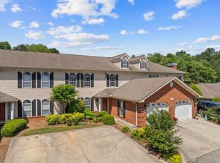 1705 Chestnut Oak Dr, Dalton, GA 30721