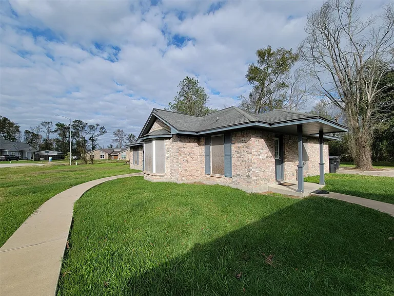 1211 Diablo Dr — Photo 20