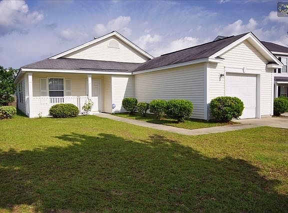 3rd image of 207 Elders Pond Dr