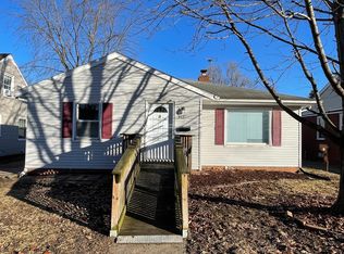 917 E Fairoaks Ave, Peoria, IL