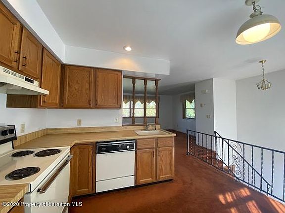 5th image of 113 Park Dr