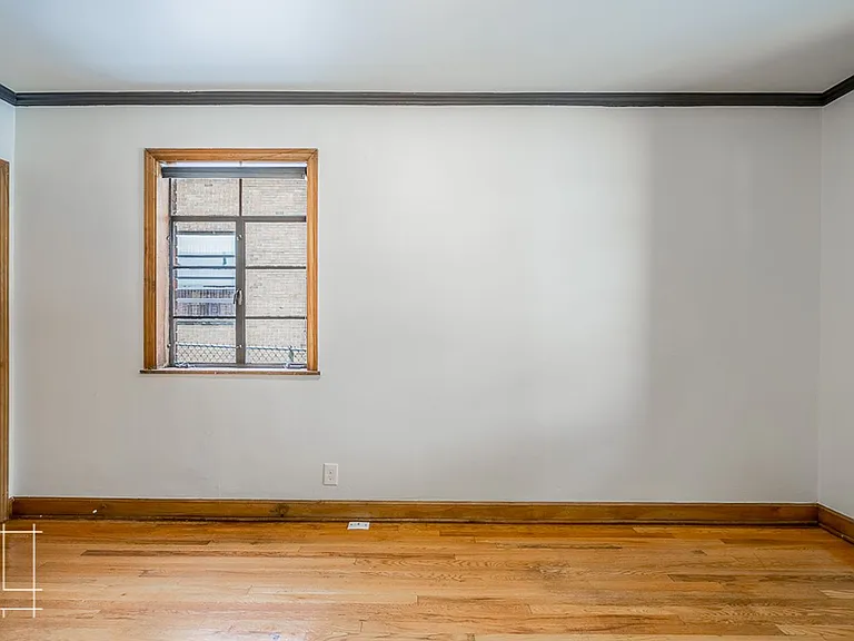 1374 E. Broad St. — Photo 39