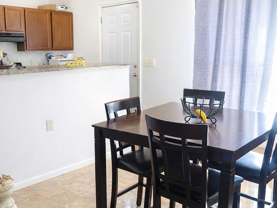 2nd image of 2482 Verbena Cir NW