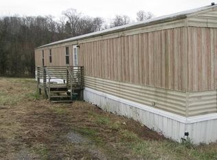 213 Chipman Rd, Bethpage, TN 37022