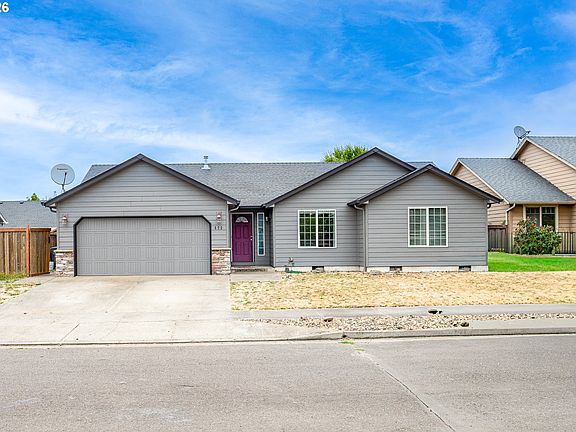 2nd image of 572 Royal Tern Ave