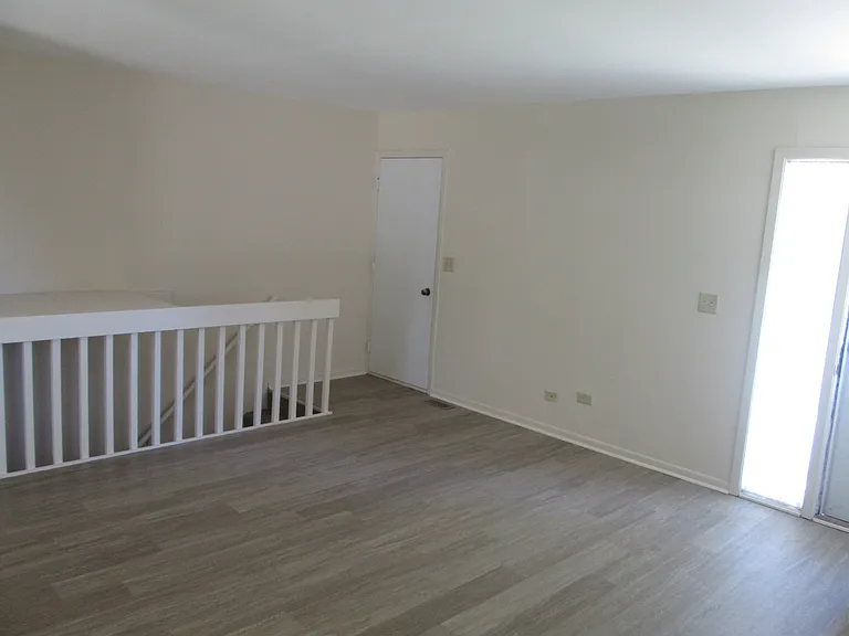 828 Pine Grove Ave — Photo 16