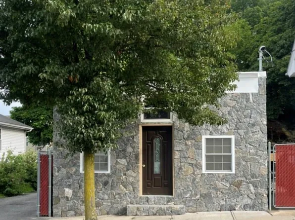 32 Ledge St, Providence, RI 02904