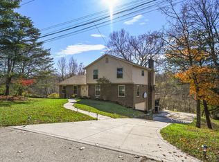 5229 Race Rd, Cincinnati, OH 45247