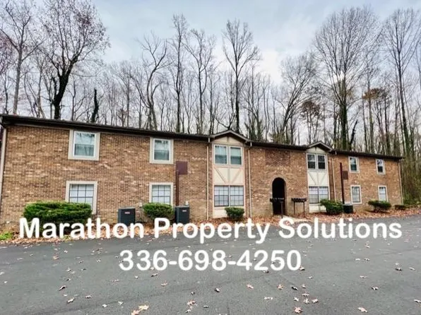 1102 Crescent Dr, Reidsville, NC 27320