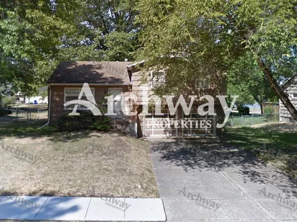 705 S Church St, Olathe, KS 66061