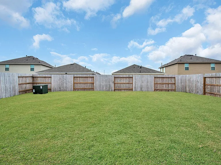 26827 Cenzontle Dr — Photo 22