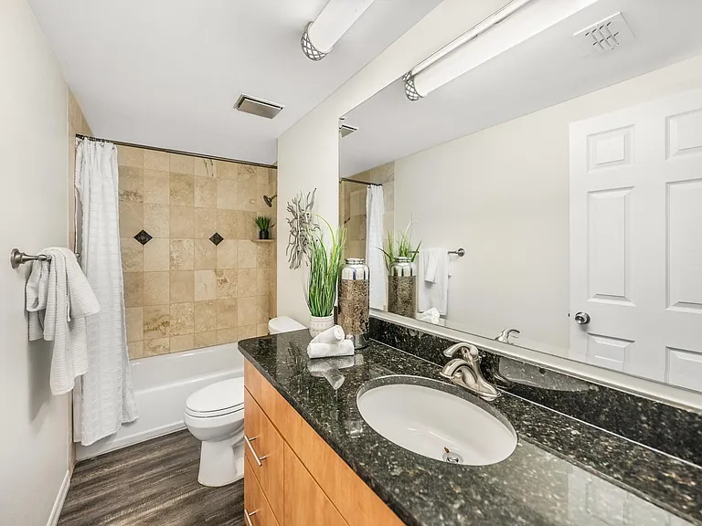 1511 S Bay Villa Pl — Photo 27