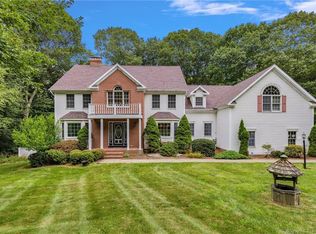 46 Melissa Ln, Prospect, CT 06712