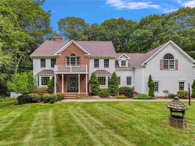 46 Melissa Lane, Prospect, CT, 06712
