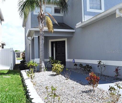 3rd image of 7943 Carriage Pointe Dr