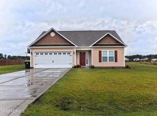 113 Cherry Ridge Ct, Richlands, NC 28574