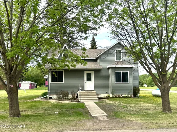 282 W Ramsey St, Pembina, ND 58271