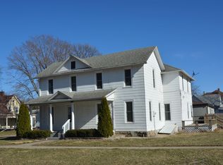 202 E Clay St, Elk Point, SD 57025