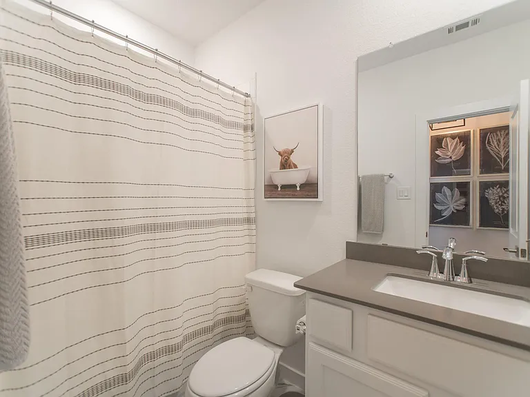 427 Boggy Belt Ln — Photo 36
