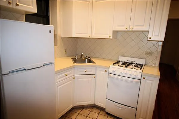 Rented by JM Preston Properties LLC | media 38