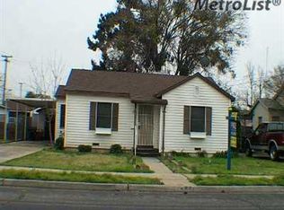 315 W J St, Oakdale, CA 95361