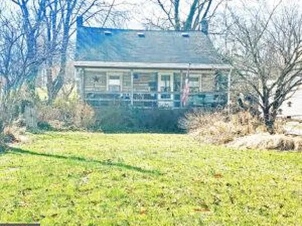 527 Baumgardner Rd, Willow Street, PA 17584