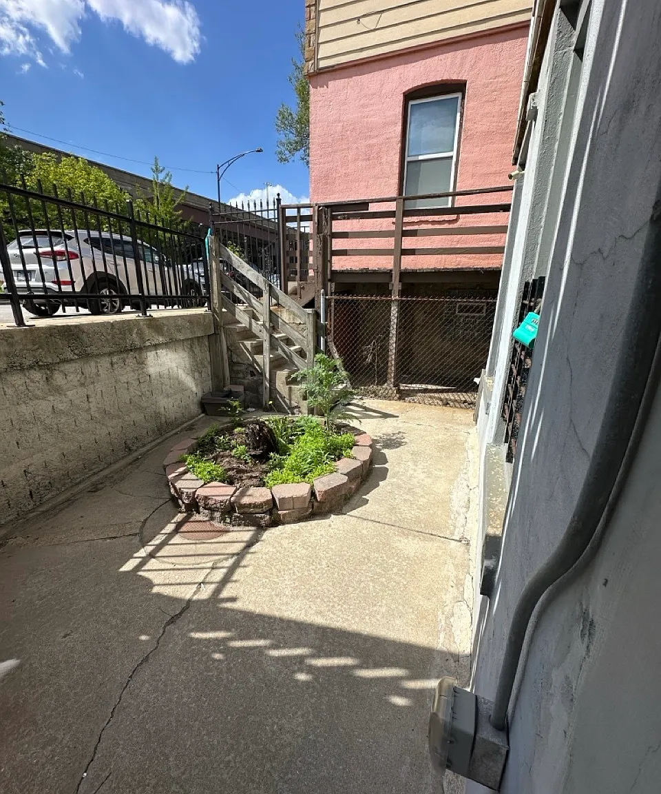 1901 S Ruble St — Photo 4