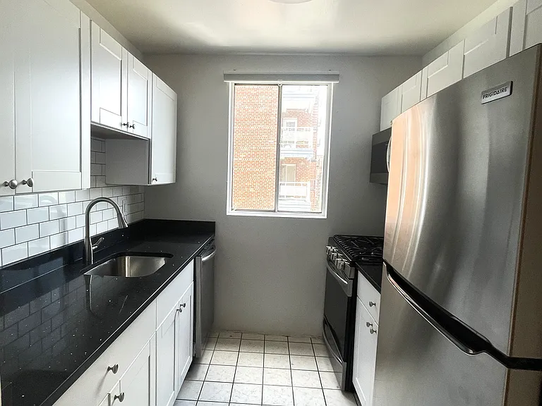 2744 Johnson Ave #3 — Photo 2